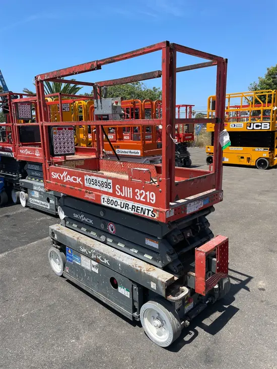 2017 Skyjack SJIII3219 Scissor Lift