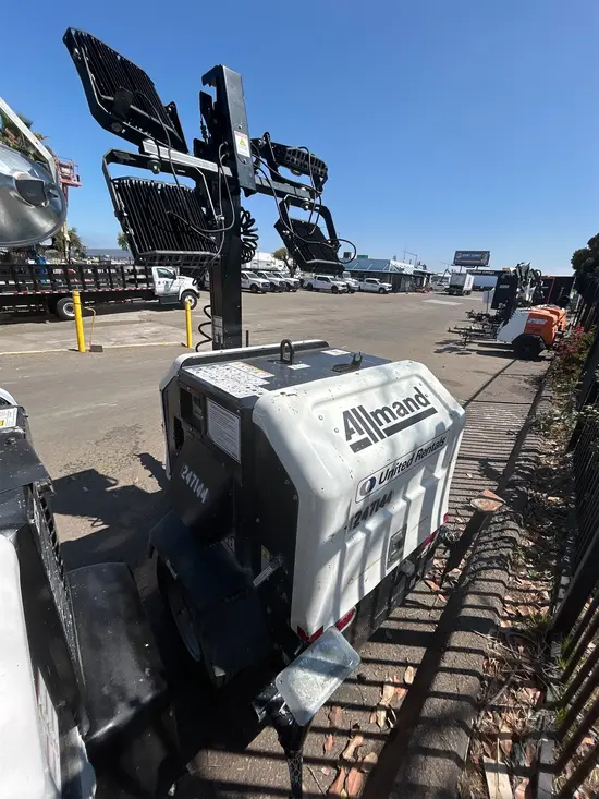 2020 Allmand NLV-K1005 Portable Light Tower