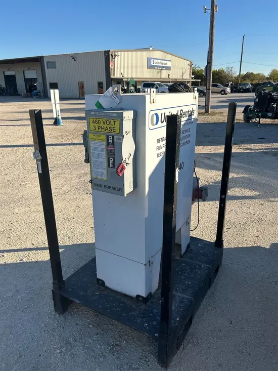 2013 YASKAWA E7BRB040PZ Pump