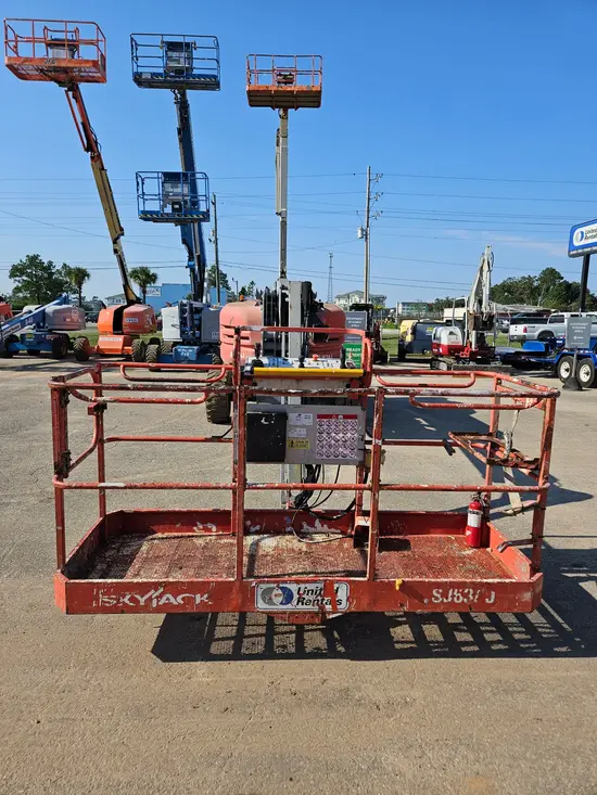 2017 Skyjack SJ63AJ Articulating Boom Lift