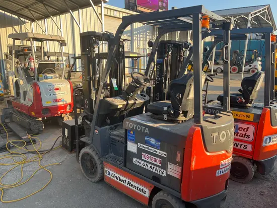 2019 Toyota 8FBCU25 Warehouse Forklift