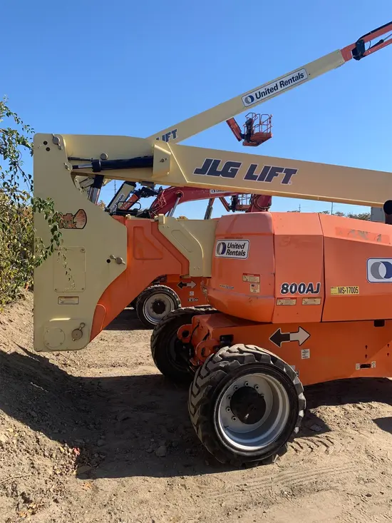 2017 JLG 800AJ Articulating Boom Lift