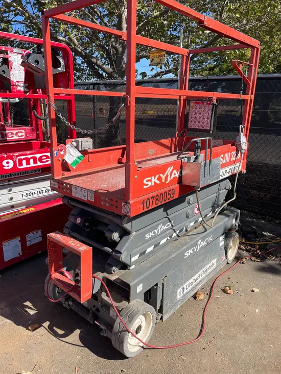 2018 Skyjack SJIII3219 Scissor Lift