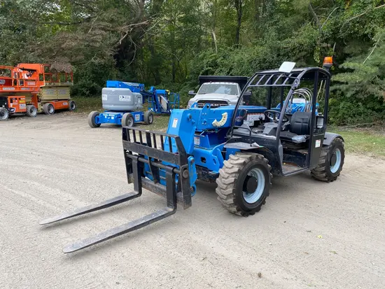 2018 Genie GTH-5519 Forklift