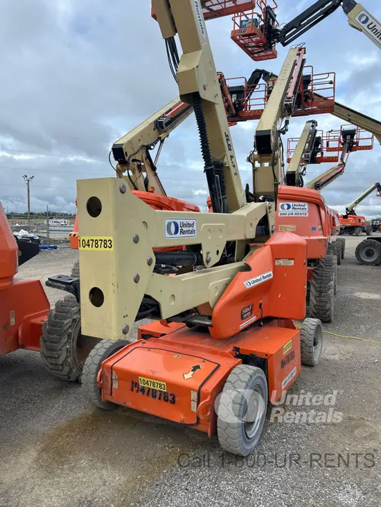 2016 JLG E400AJPN Articulating Boom Lift