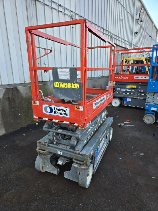 2018 Skyjack SJIII3219 Scissor Lift