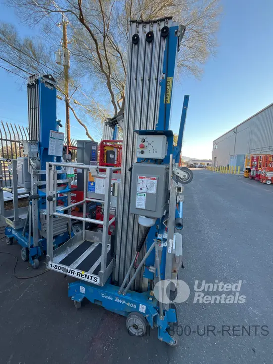 2018 Genie AWP-40SDC Pusharound Lift