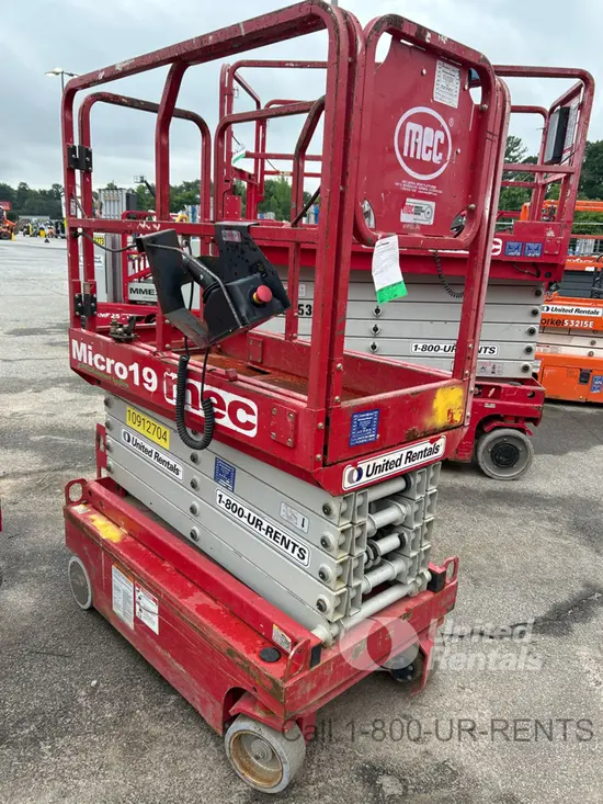 2019 MEC MICRO 19 Scissor Lift