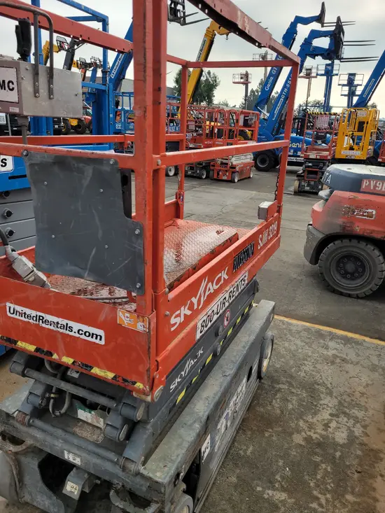 2017 Skyjack SJIII3219 Scissor Lift