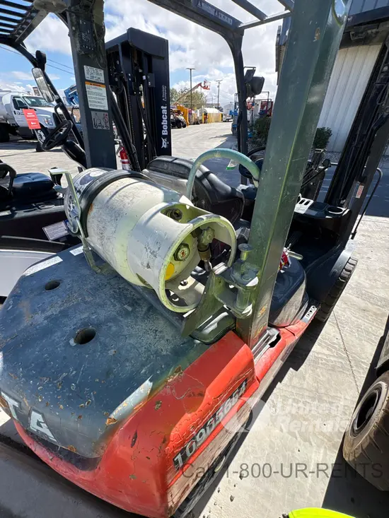 2019 Toyota 8FGU25 Warehouse Forklift