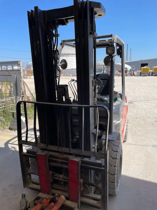 2018 Toyota 8FDU30 Warehouse Forklift