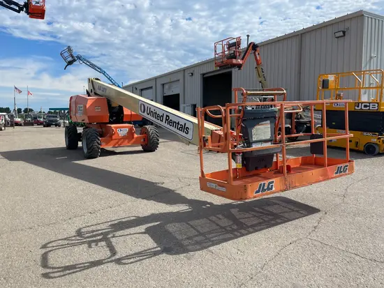 2017 JLG 800S Boom Lift