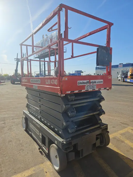 2018 Skyjack SJIII4740 Scissor Lift