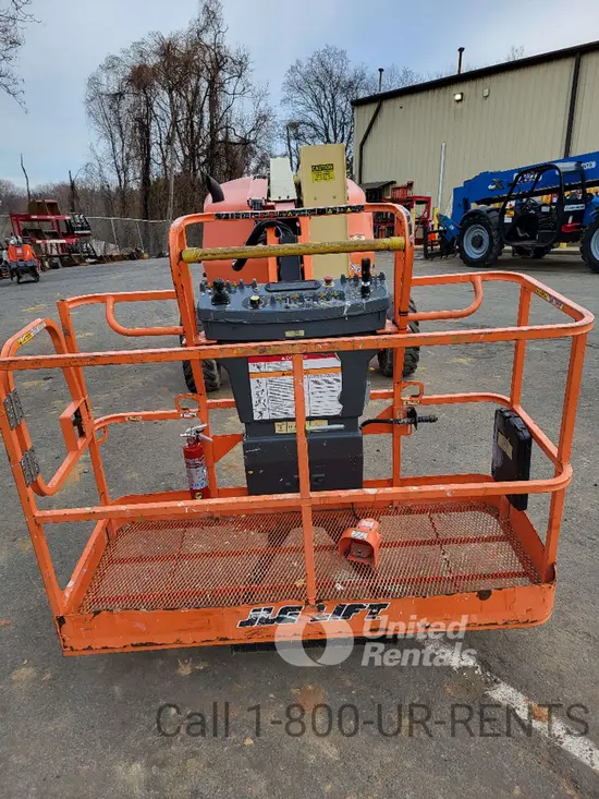 2017 JLG 450AJ Articulating Boom Lift