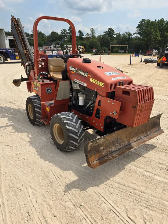 2018 Ditch Witch RT45 Trencher