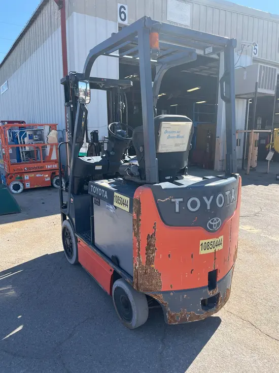2018 Toyota 8FBCU25 Warehouse Forklift