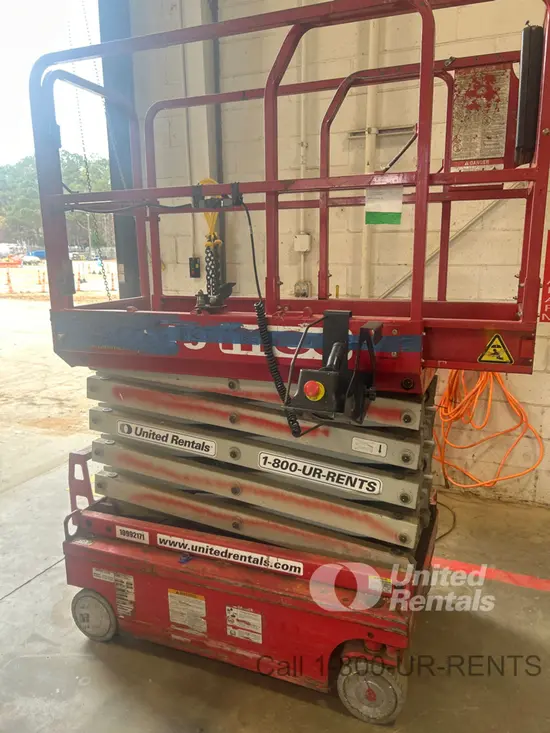 2020 MEC MICRO 19 Scissor Lift