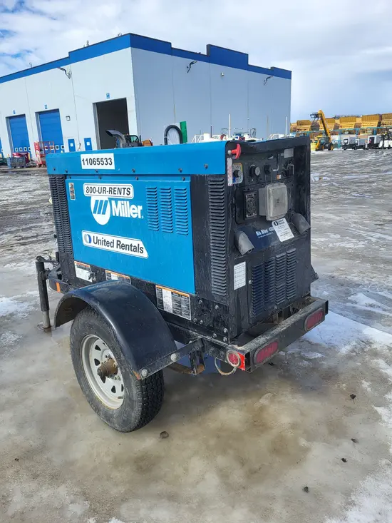 2020 Miller Welders BIG BLUE 400PRO
