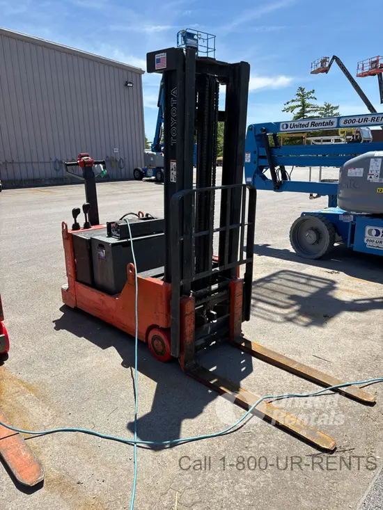 2018 Toyota 6BWC20 Warehouse Forklift