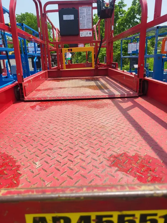 2016 MEC 4555SE Scissor Lift