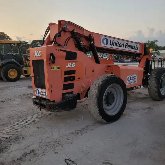 2018 SKYTRAK 6036 Forklift