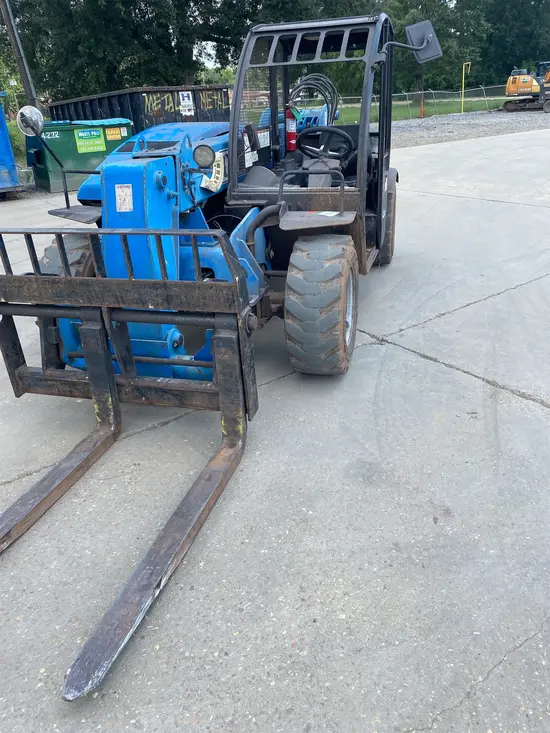 2019 Genie GTH-5519 Forklift