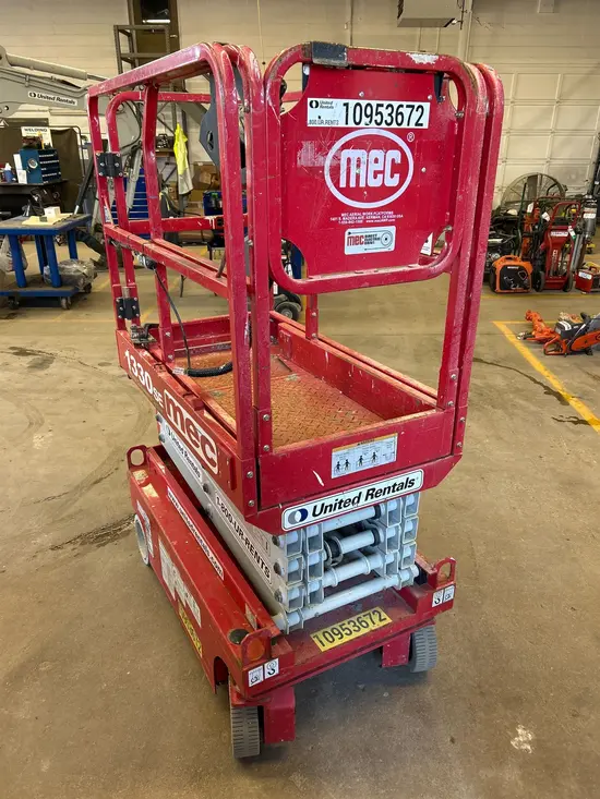 2019 MEC 1330SE Scissor Lift