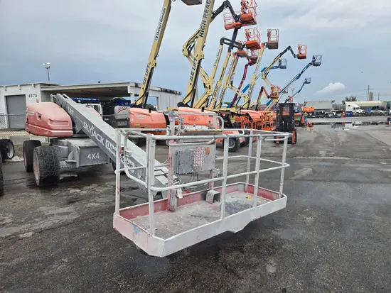2016 Skyjack SJ61T Boom Lift
