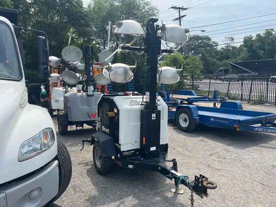 2018 Allmand NIGHT LIGHT V Portable Light Tower
