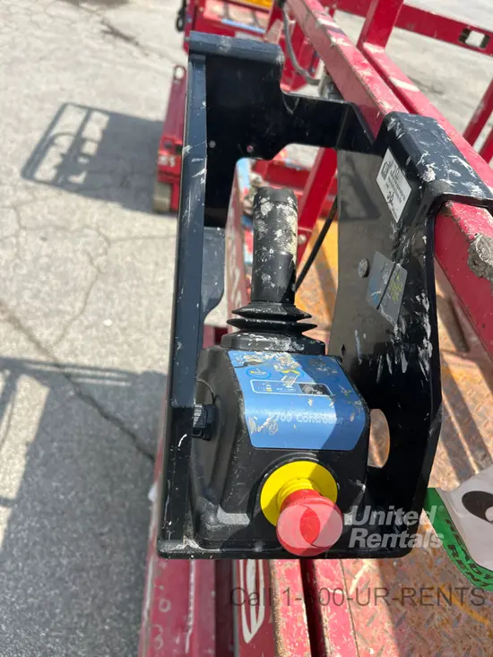 2019 MEC MICRO 19 Scissor Lift