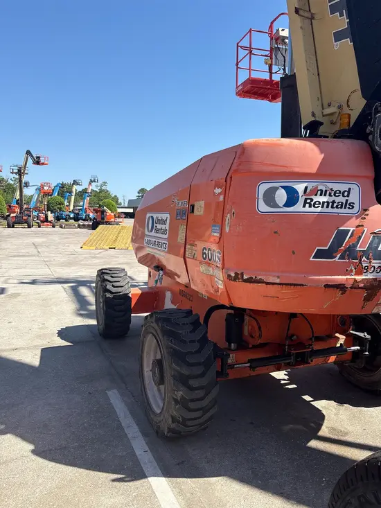2017 JLG 600S Boom Lift