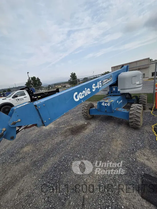 2017 Genie S-45 Boom Lift