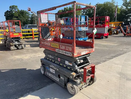 2016 Skyjack SJIII3219 Scissor Lift