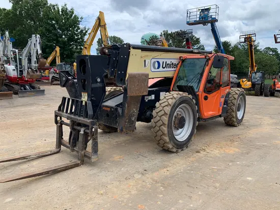 2018 JLG 1055 Forklift