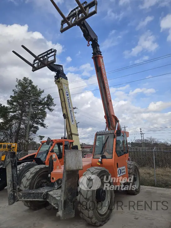 2017 SKYTRAK 10054 Forklift