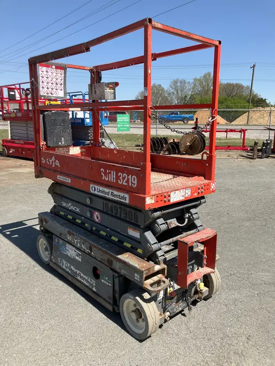 2016 Skyjack SJIII3219 Scissor Lift