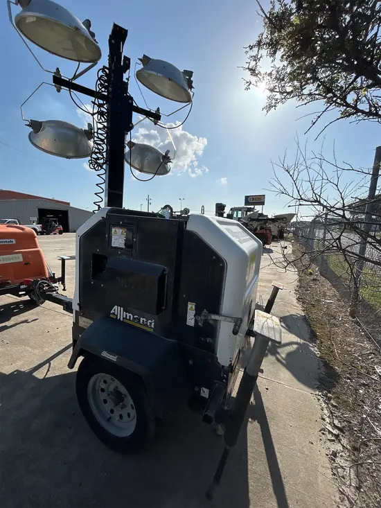 2018 Allmand NL-V Portable Light Tower