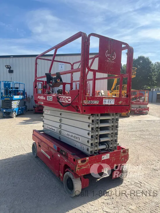 2017 MEC 4046SE Scissor Lift
