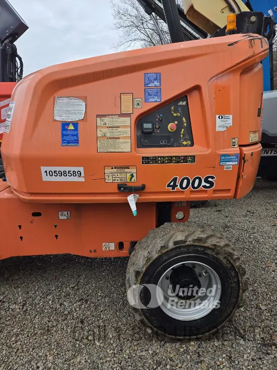 2017 JLG 400S Boom Lift