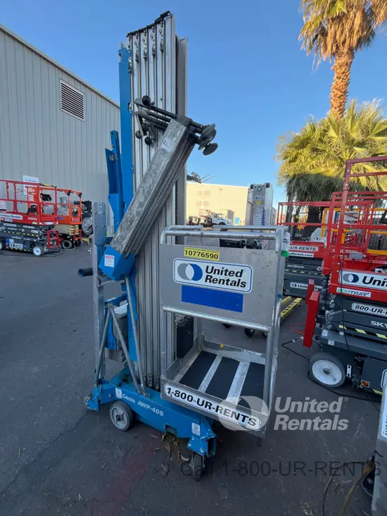 2018 Genie AWP-40SDC Pusharound Lift