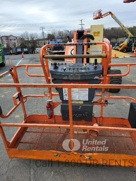 2017 JLG 450AJ Articulating Boom Lift