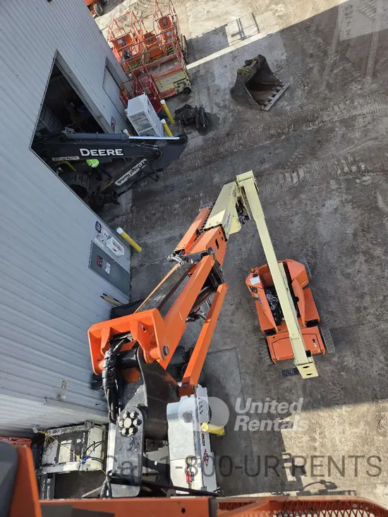 2018 JLG E450AJ Articulating Boom Lift
