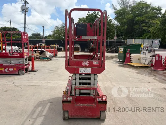 2020 MEC MICRO 19 Scissor Lift
