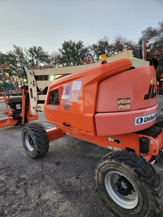 2017 JLG 450AJ Articulating Boom Lift