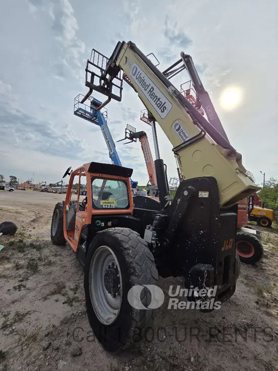 2016 JLG 642 Forklift