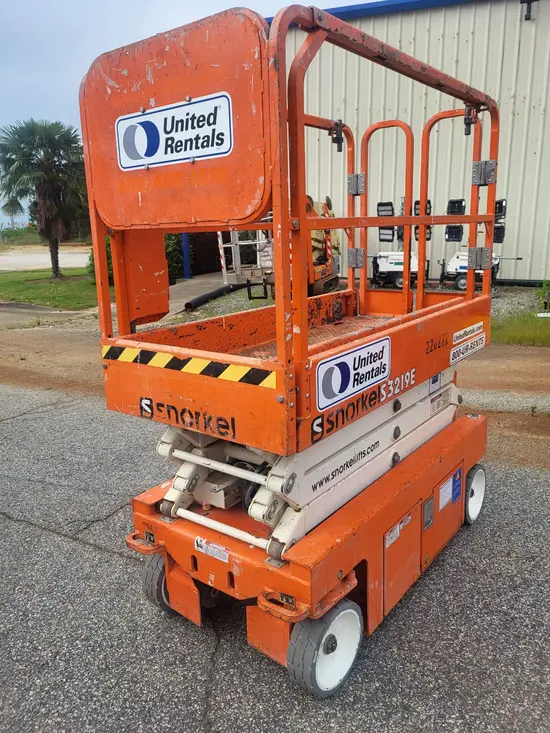 2019 Snorkel S3219E Scissor Lift