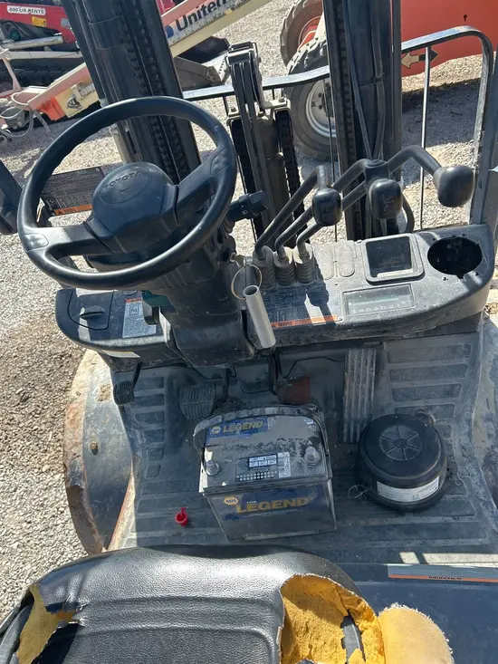 2019 Toyota 8FDU25 Warehouse Forklift