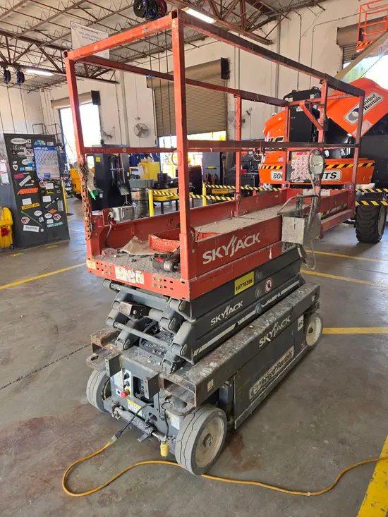 2018 Skyjack SJIII3219 Scissor Lift