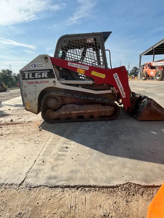 2020 Takeuchi TL12V2-CR Track Loader