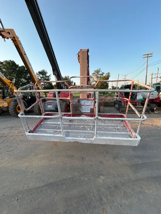 2016 MEC 60JD Boom Lift
